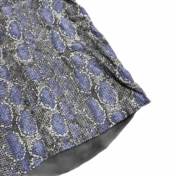 Joie Purple & Black Snakeskin Print Blouse XS - Picture 4 of 7